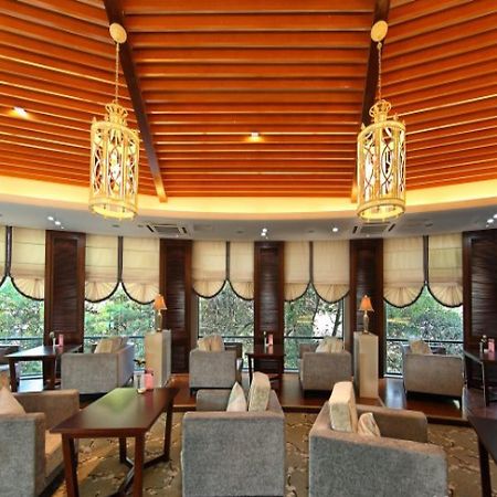 Wuxi Xiyuan Hotel Экстерьер фото
